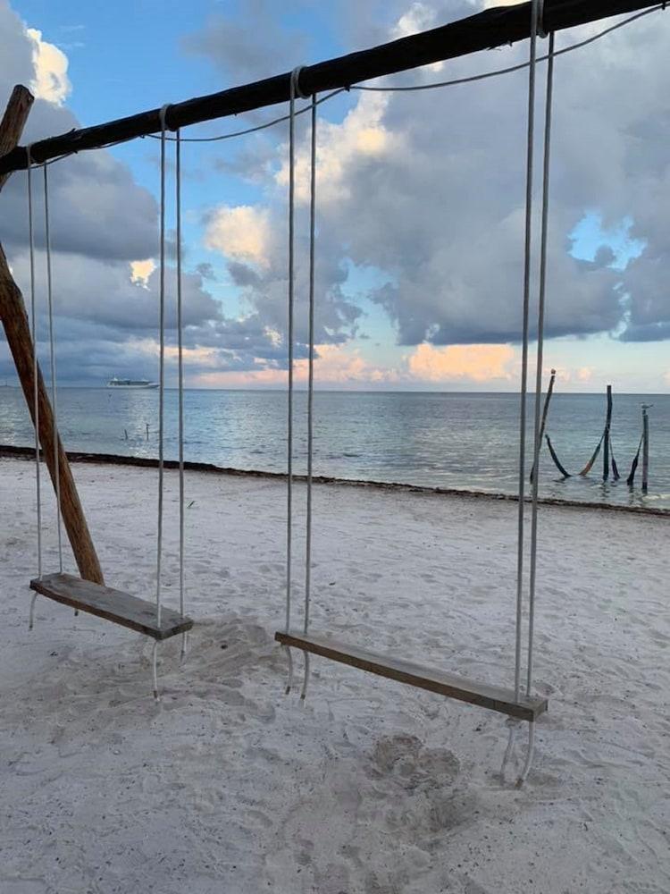 Hotel Arenas Mahahual Exteriér fotografie