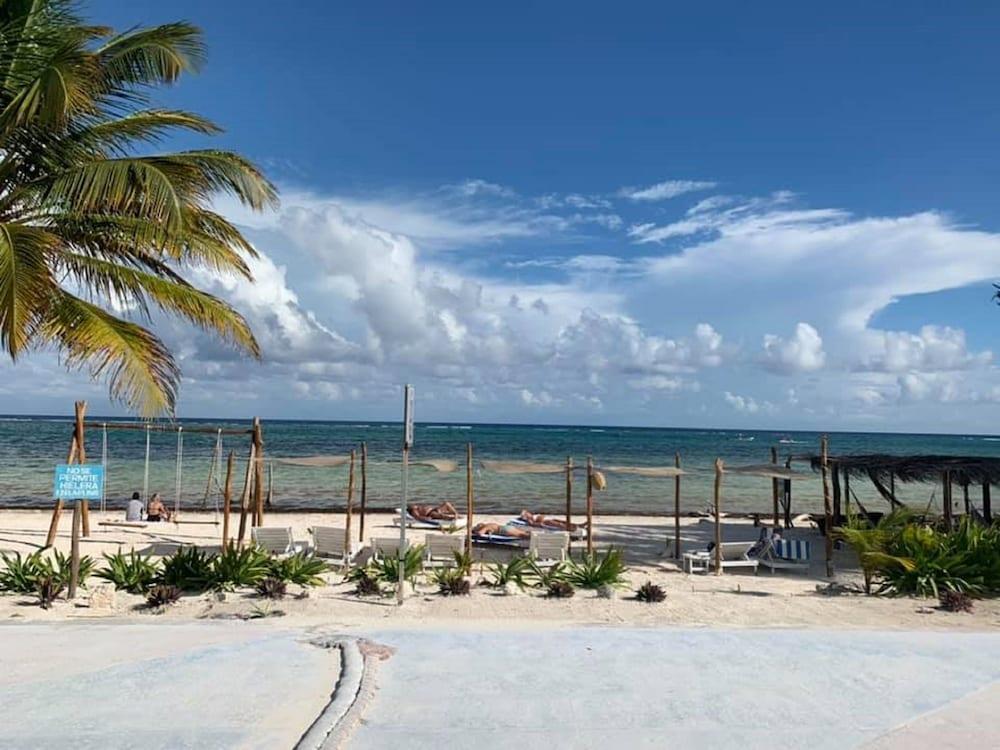 Hotel Arenas Mahahual Exteriér fotografie