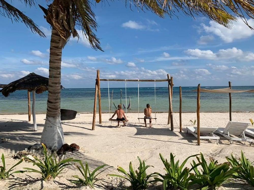 Hotel Arenas Mahahual Exteriér fotografie