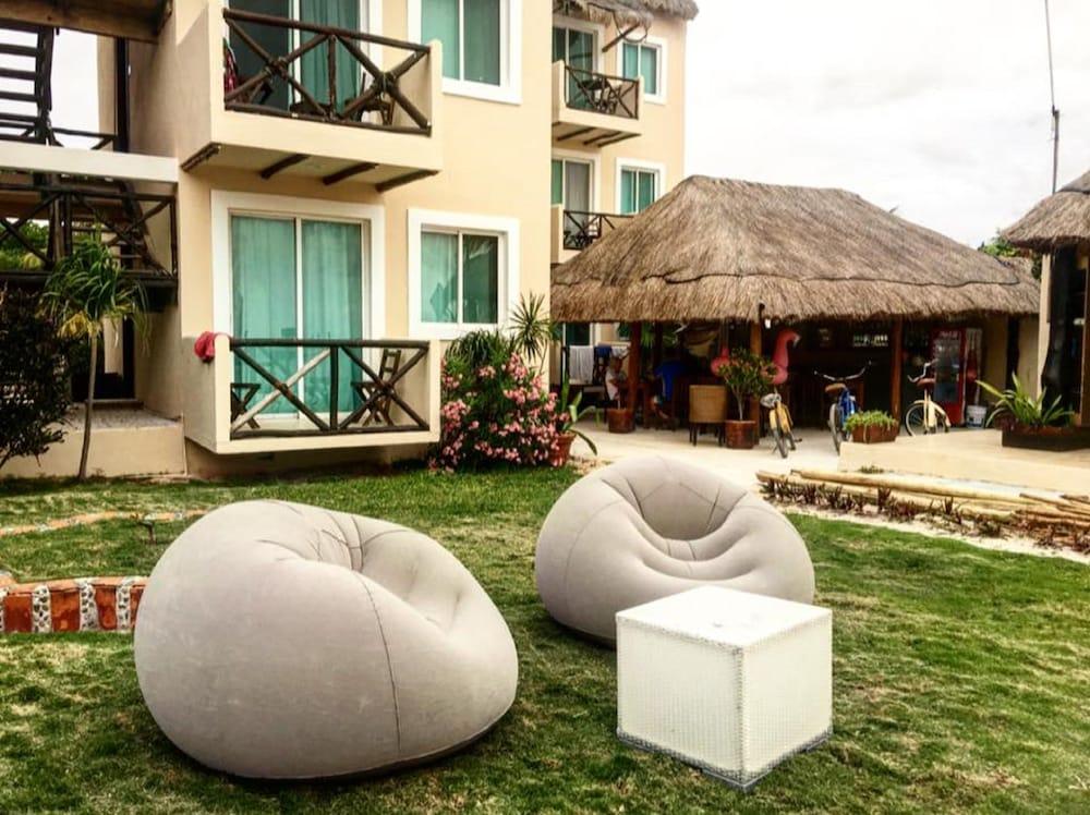 Hotel Arenas Mahahual Exteriér fotografie